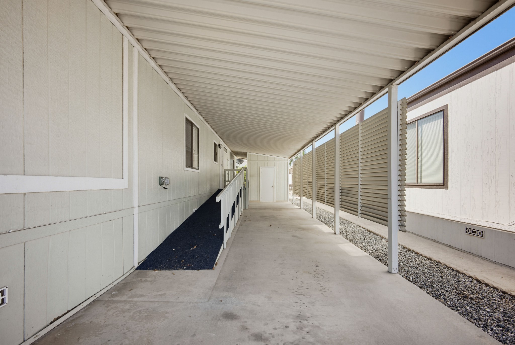 Virtual tour photo 35 of 37 for 1300 W Menlo Ave