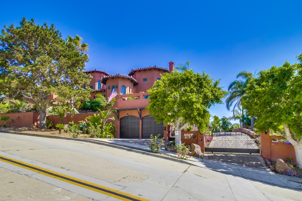 Virtual tour photo 3 of 114 for 1301 Sassafras St