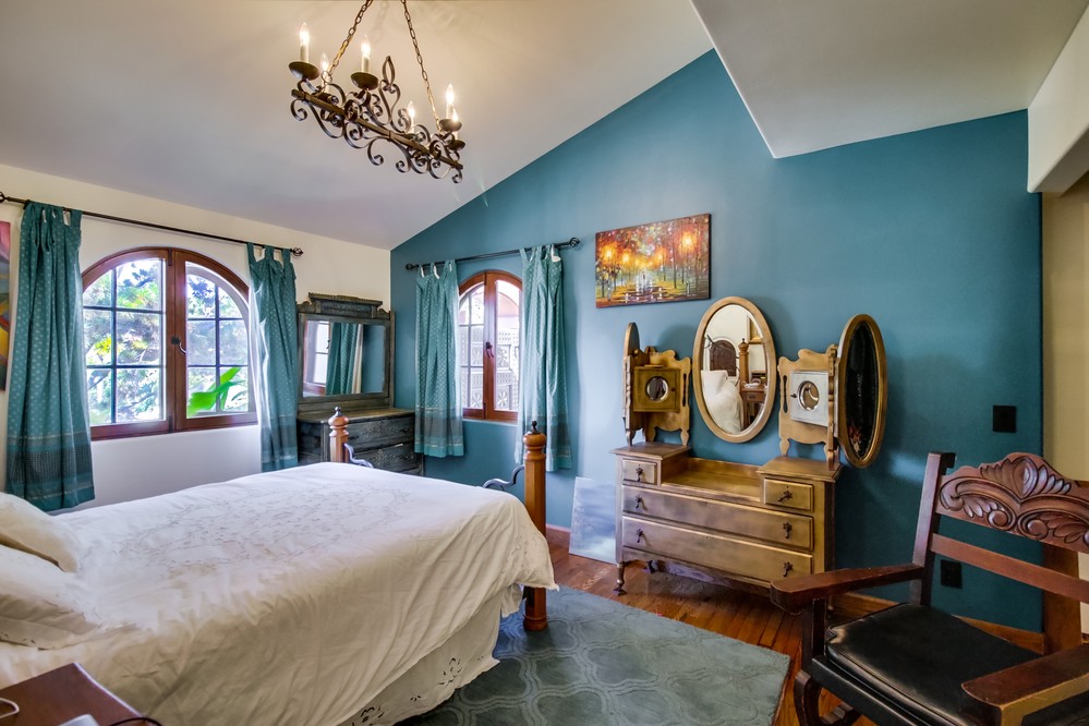 Virtual tour photo 69 of 114 for 1301 Sassafras St