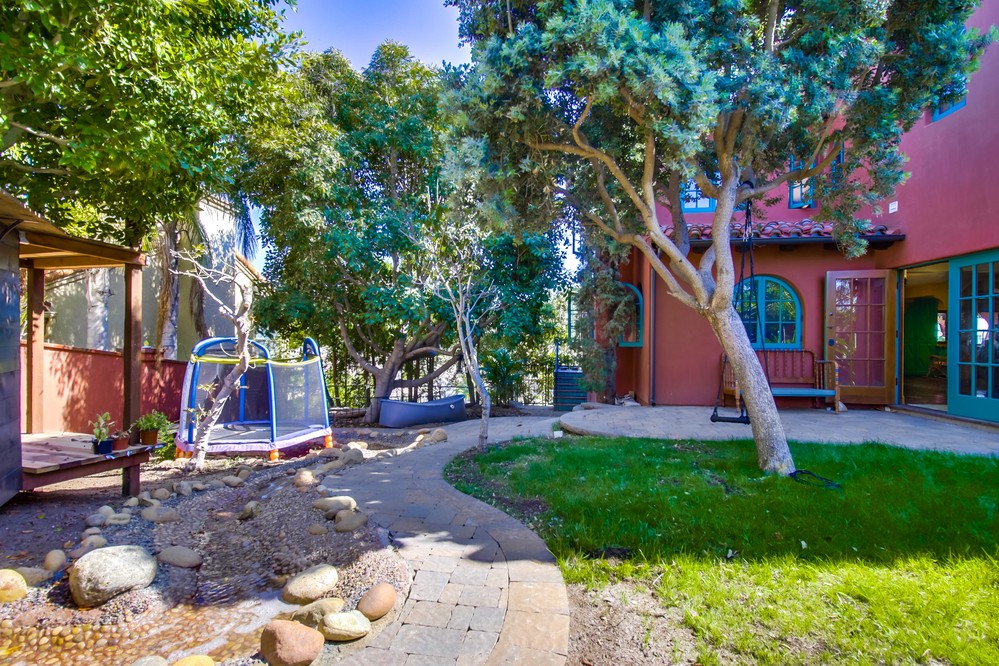Virtual tour photo 112 of 114 for 1301 Sassafras St