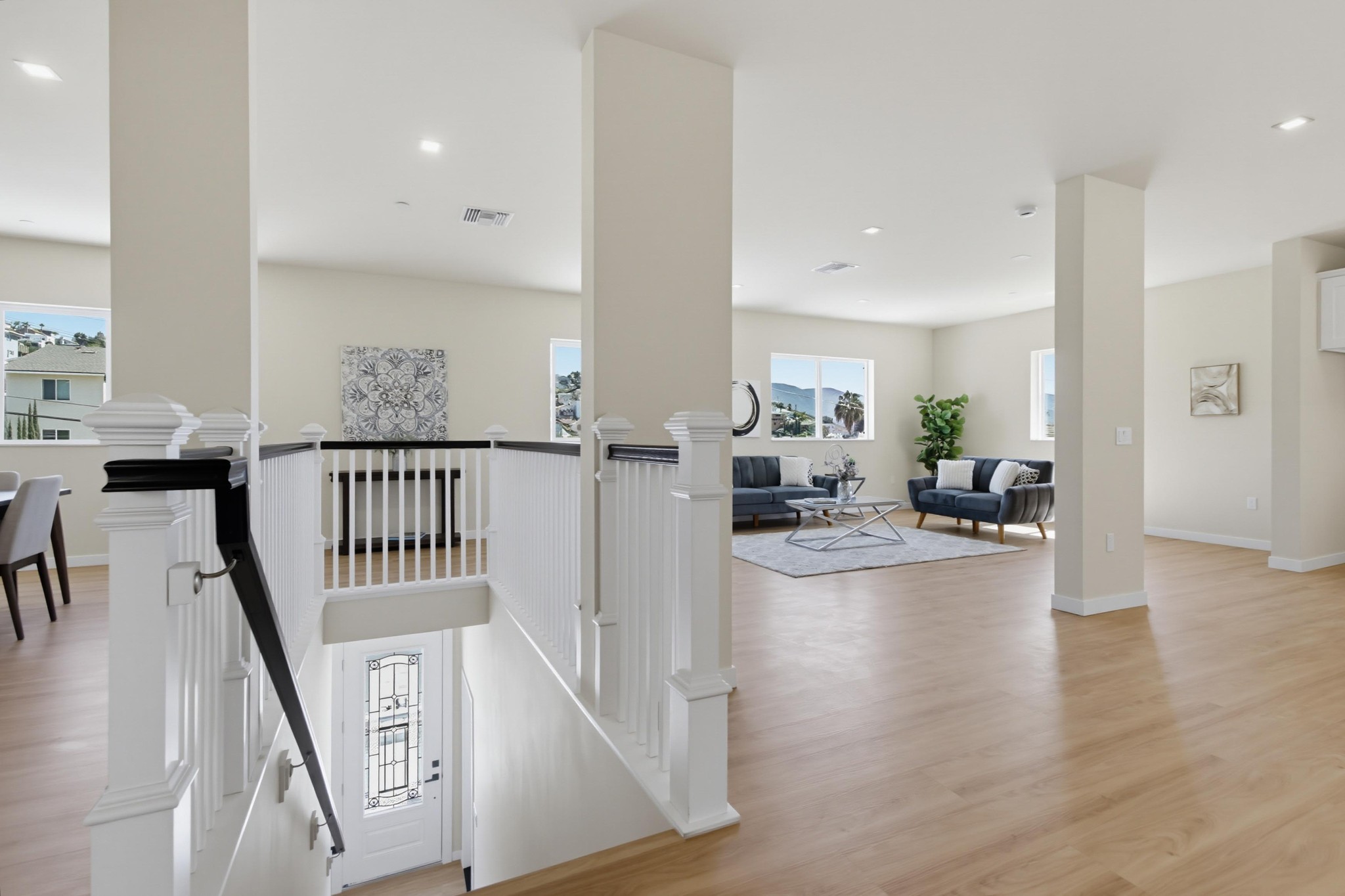 Virtual tour photo 21 of 70 for 1302 La Presa Ave