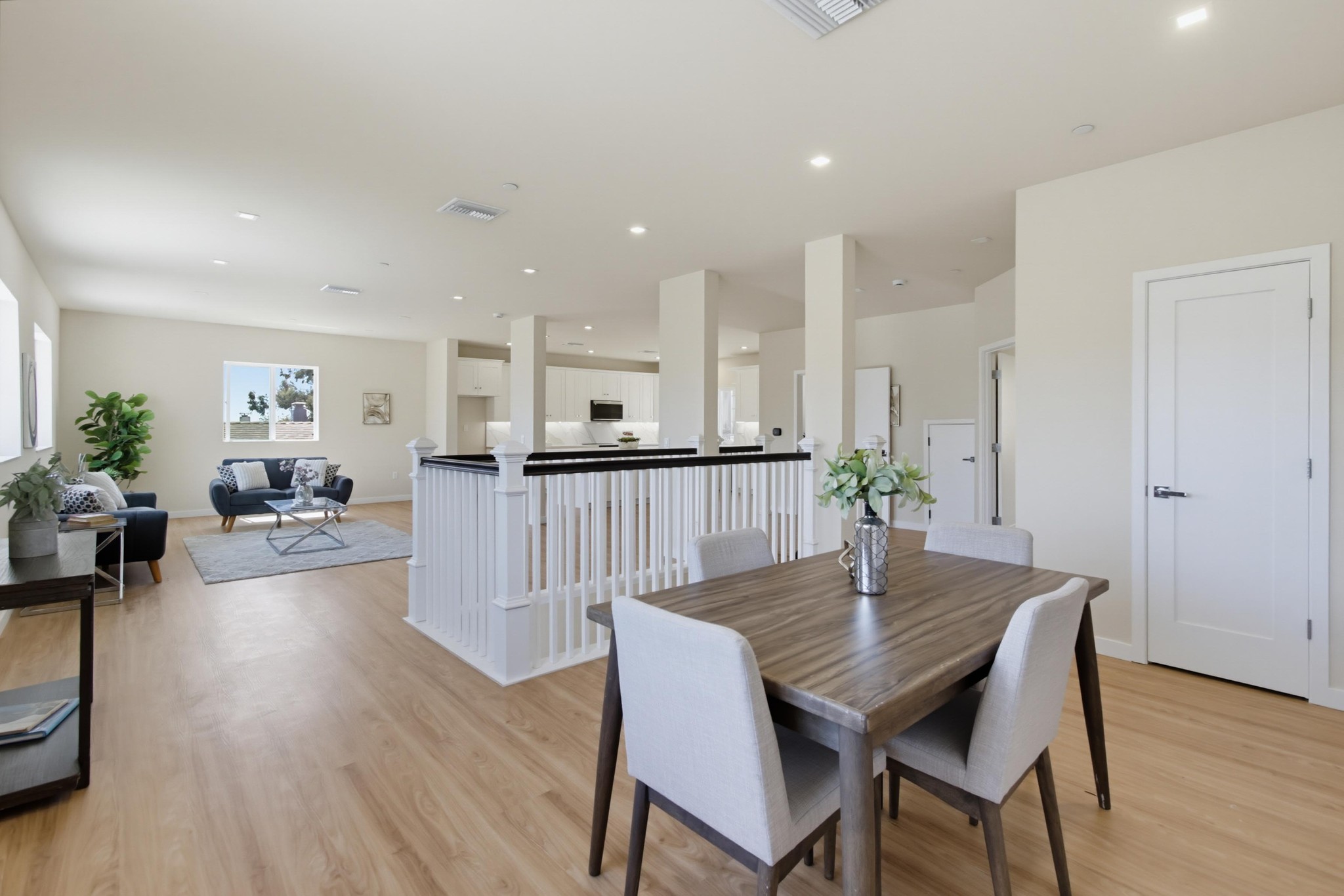 Virtual tour photo 23 of 70 for 1302 La Presa Ave