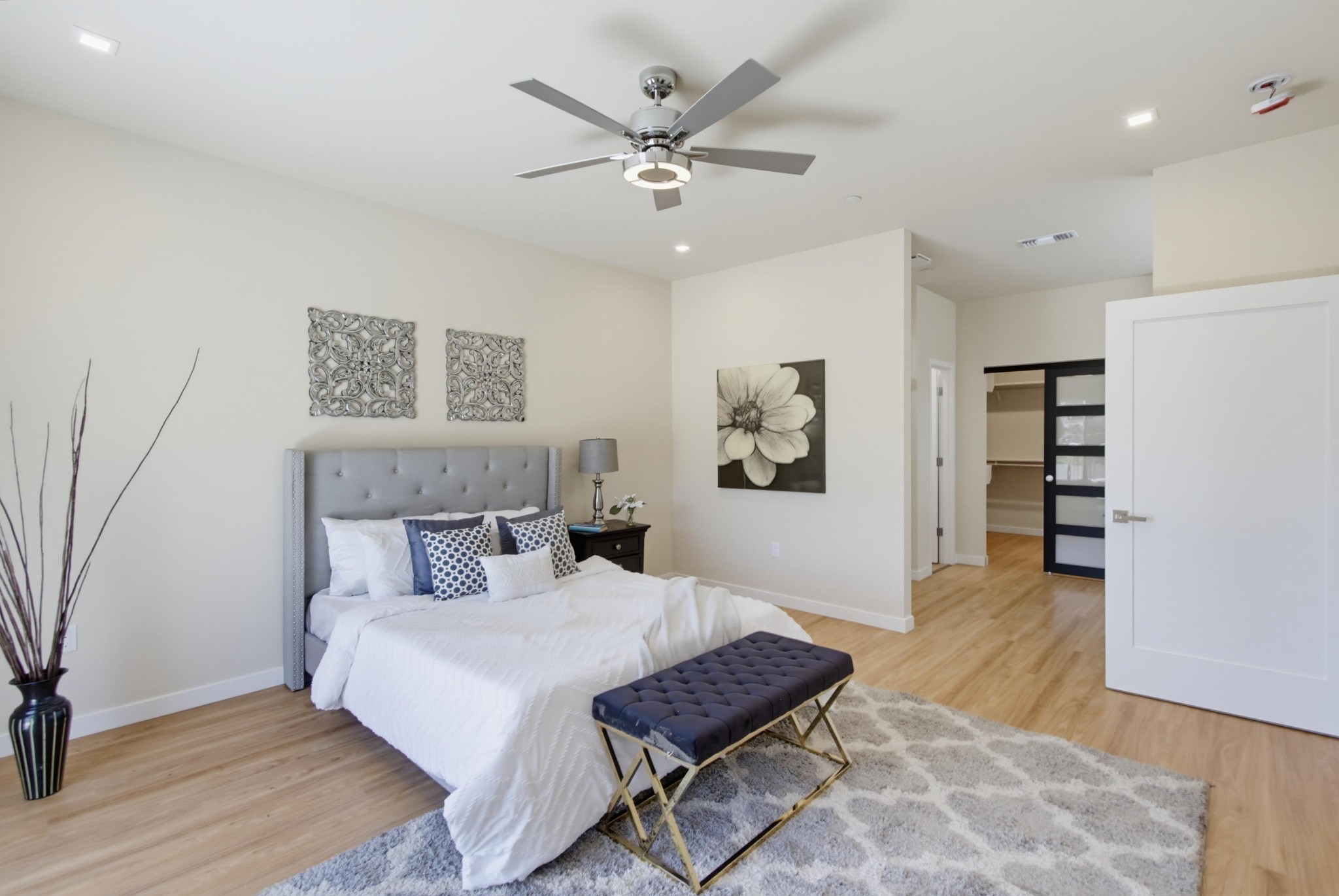 Virtual tour photo 32 of 70 for 1302 La Presa Ave