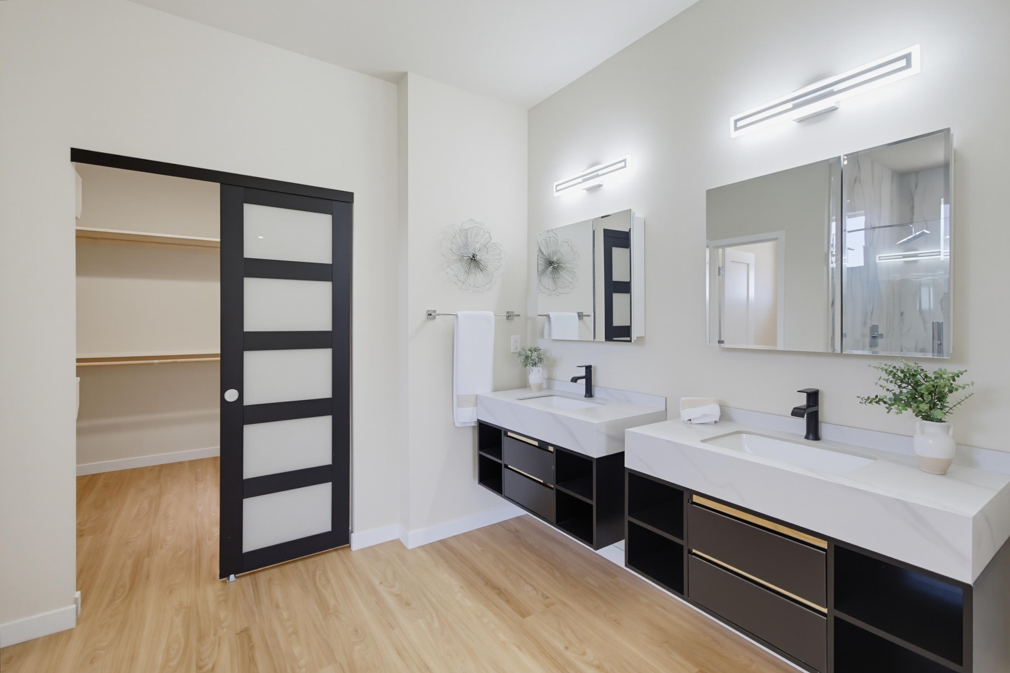 Virtual tour photo 42 of 70 for 1302 La Presa Ave