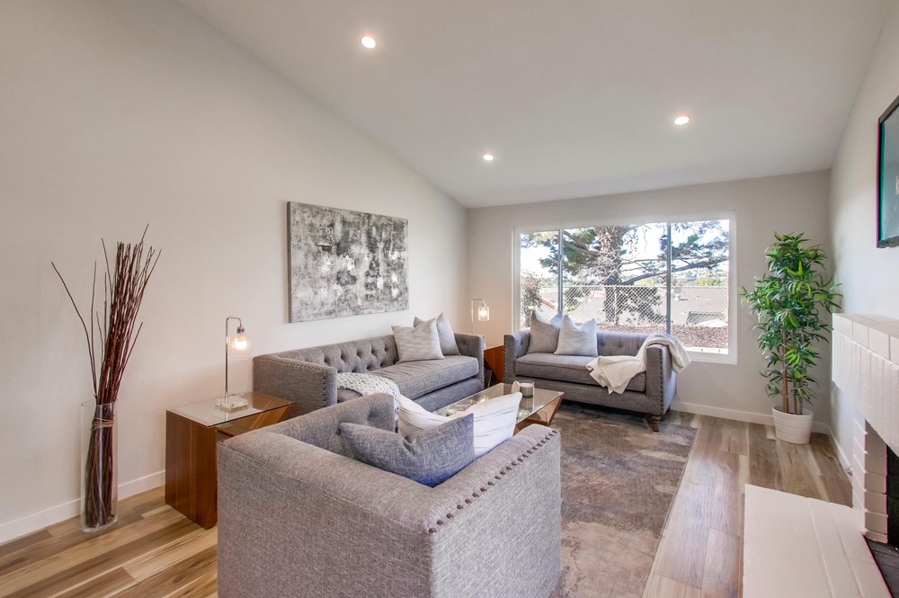 Virtual tour photo 6 of 44 for 13024 Calle De Las Rosas
