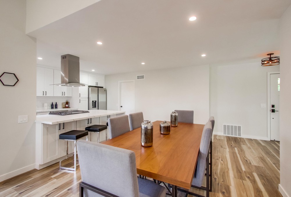Virtual tour photo 12 of 44 for 13024 Calle De Las Rosas