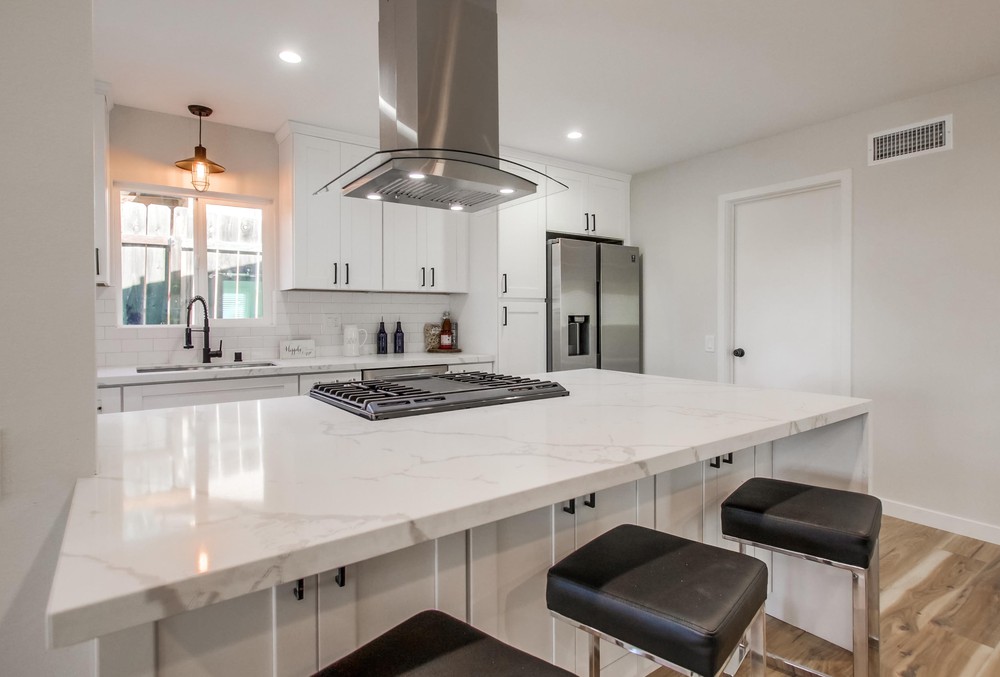 Virtual tour photo 15 of 44 for 13024 Calle De Las Rosas
