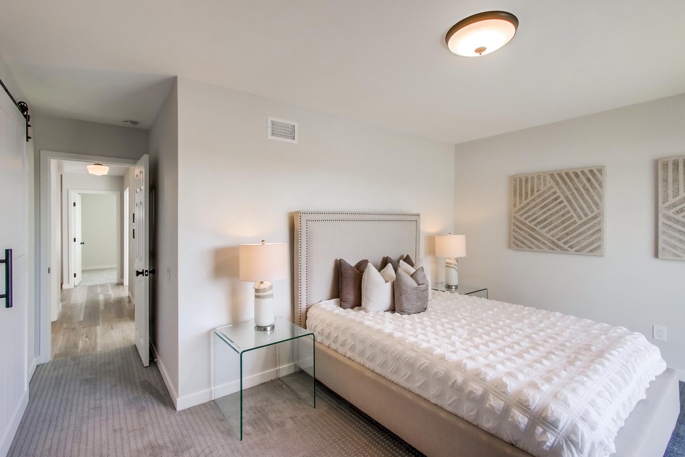 Virtual tour photo 21 of 44 for 13024 Calle De Las Rosas
