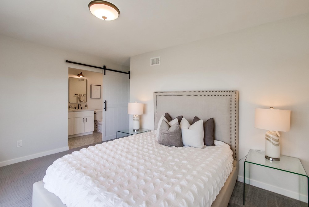 Virtual tour photo 23 of 44 for 13024 Calle De Las Rosas