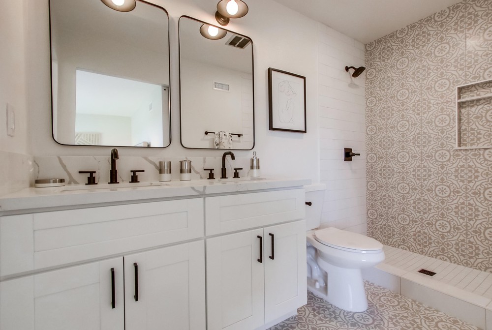 Virtual tour photo 24 of 44 for 13024 Calle De Las Rosas