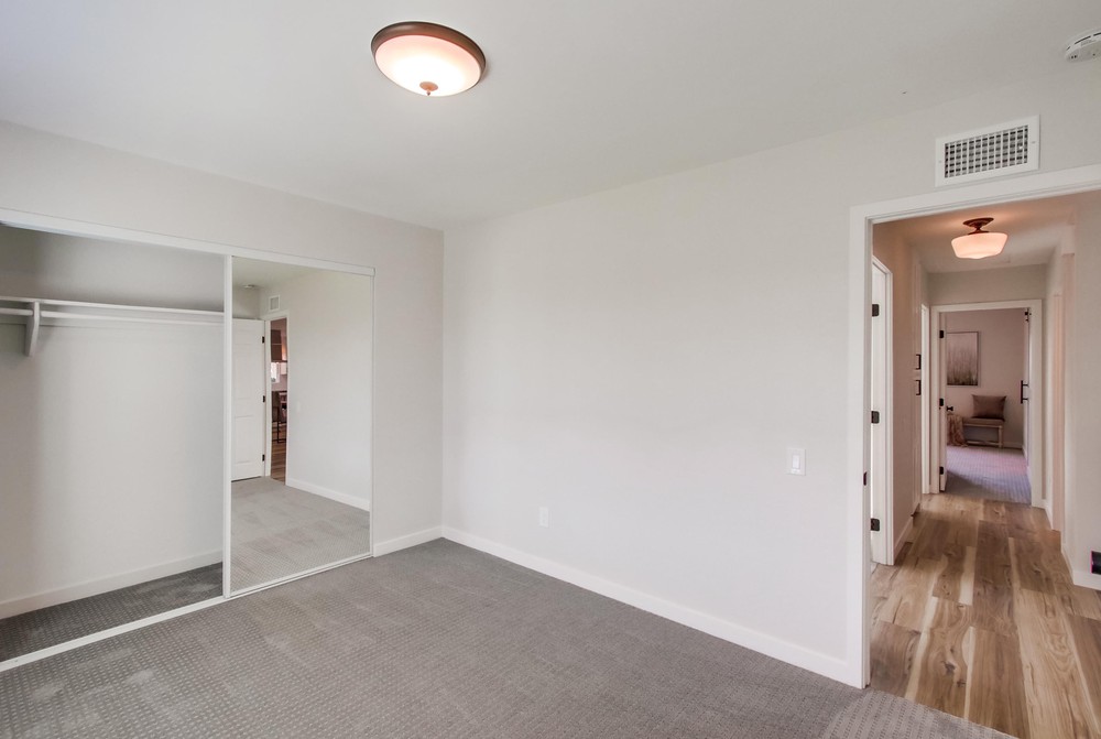 Virtual tour photo 29 of 44 for 13024 Calle De Las Rosas