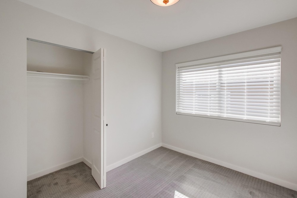 Virtual tour photo 35 of 44 for 13024 Calle De Las Rosas