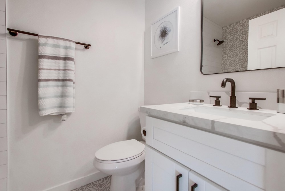 Virtual tour photo 37 of 44 for 13024 Calle De Las Rosas