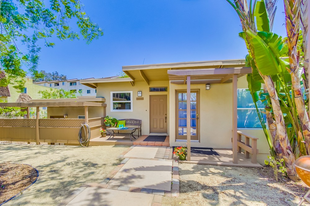 Virtual tour photo 4 of 52 for 1303 Brunner St