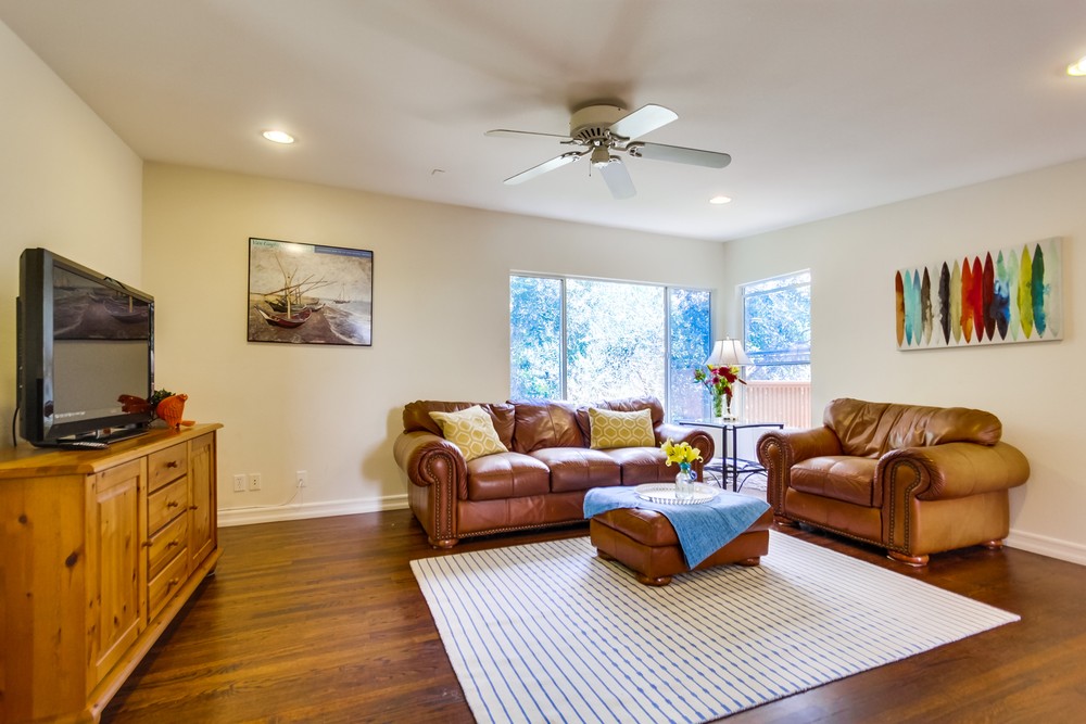 Virtual tour photo 9 of 52 for 1303 Brunner St