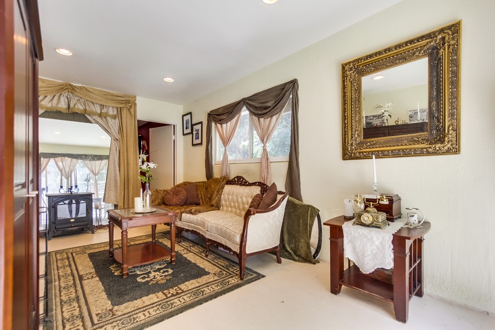 Virtual tour photo 22 of 52 for 1303 Brunner St