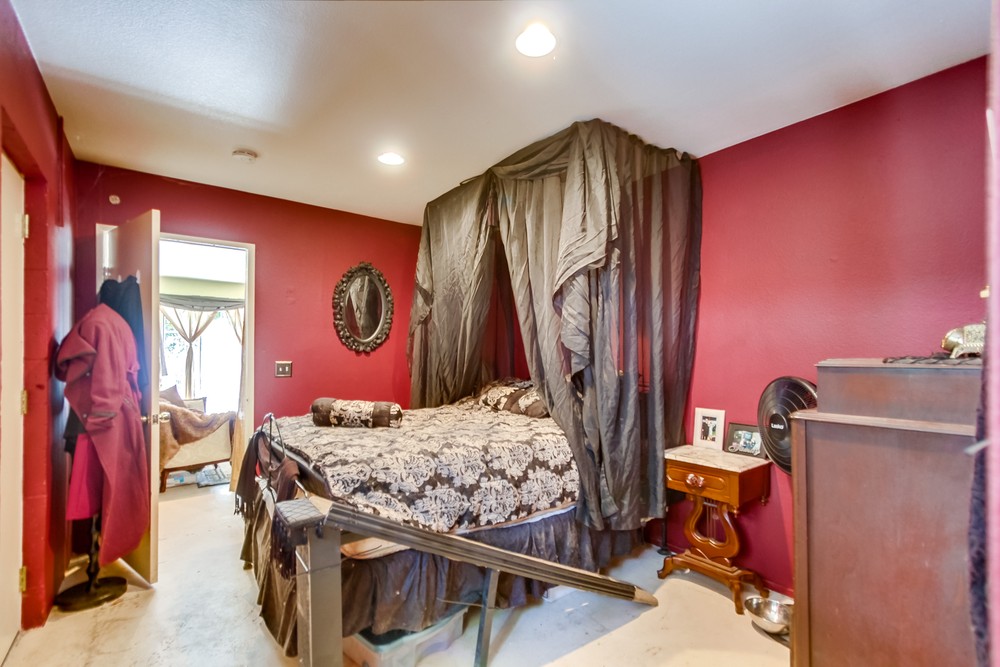 Virtual tour photo 27 of 52 for 1303 Brunner St