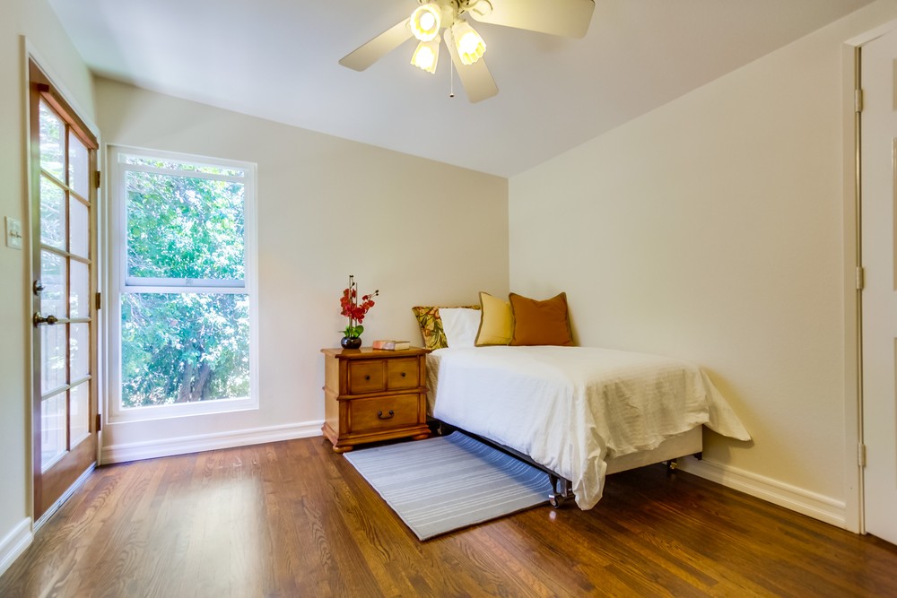 Virtual tour photo 39 of 52 for 1303 Brunner St