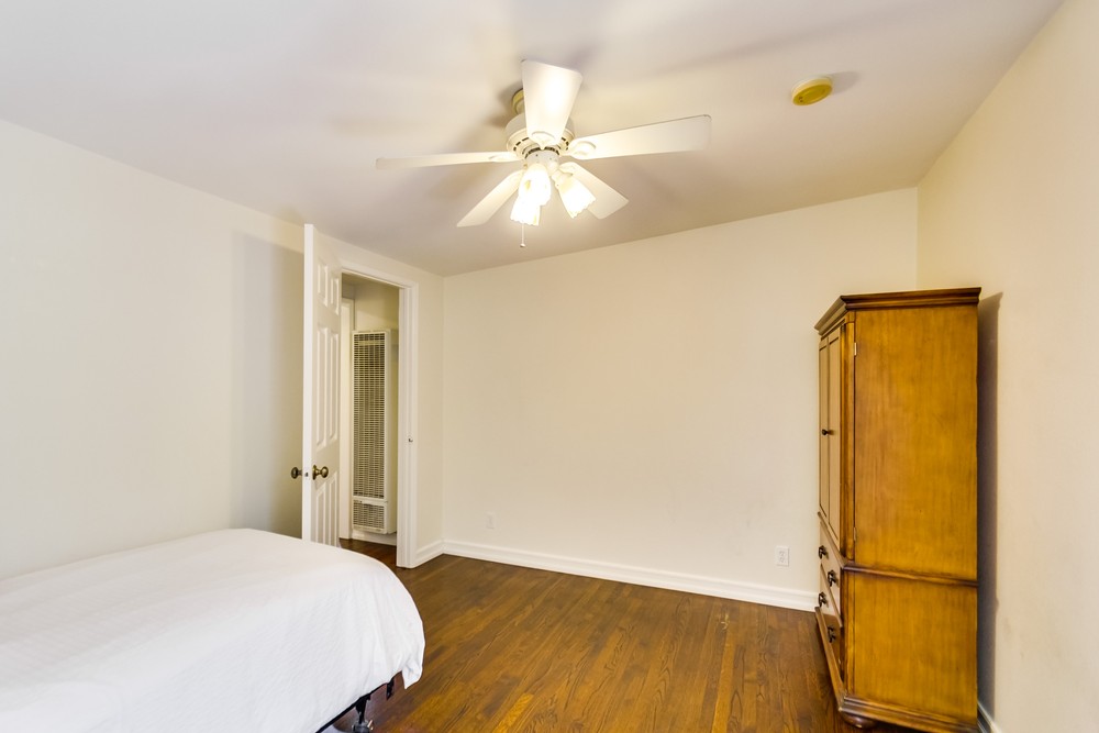 Virtual tour photo 40 of 52 for 1303 Brunner St