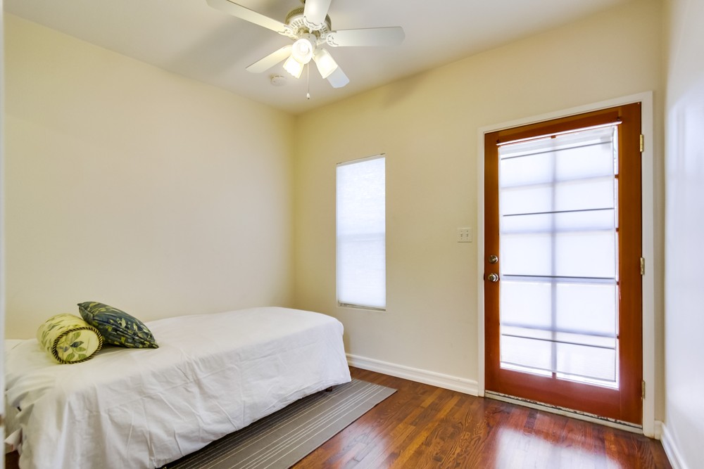 Virtual tour photo 41 of 52 for 1303 Brunner St