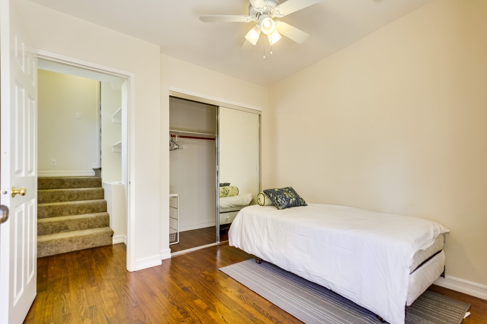 Virtual tour photo 42 of 52 for 1303 Brunner St