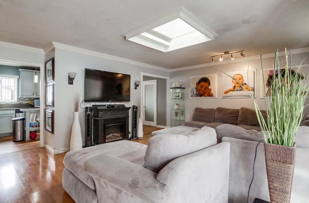 Virtual tour photo 10 of 43 for 1303 Thermal Ave