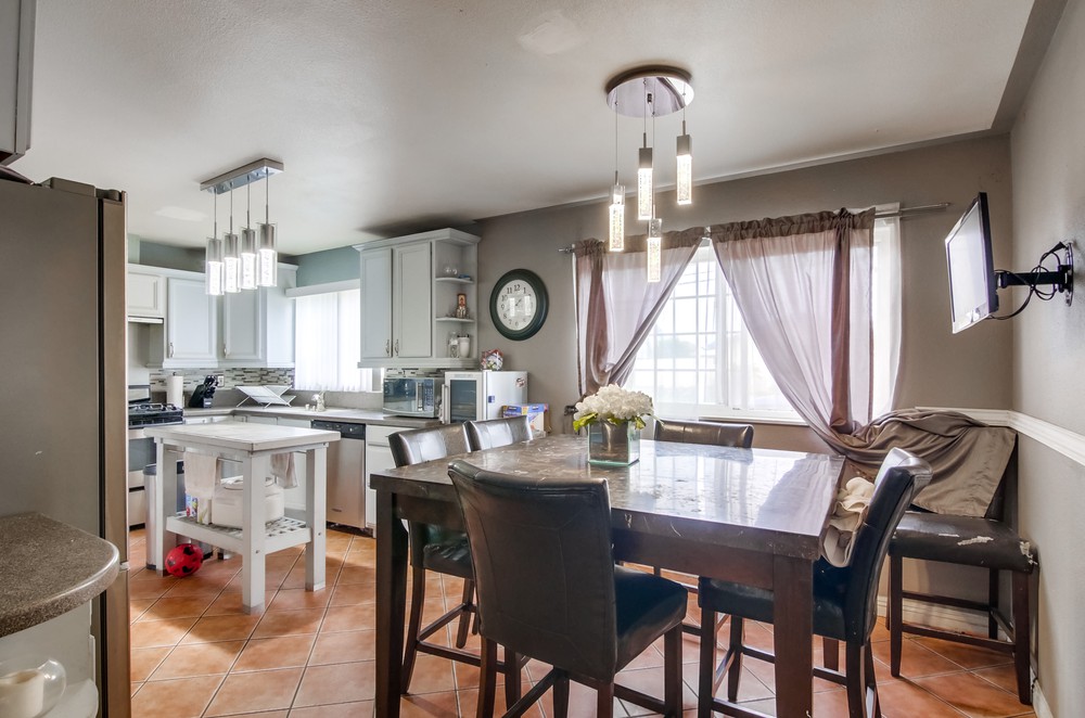 Virtual tour photo 12 of 43 for 1303 Thermal Ave