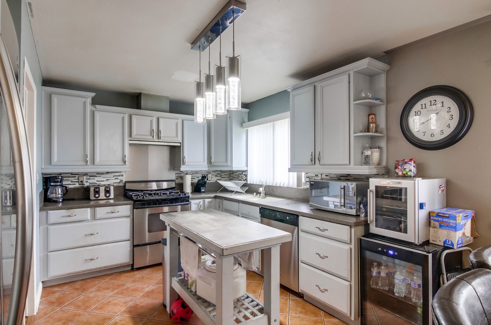 Virtual tour photo 16 of 43 for 1303 Thermal Ave