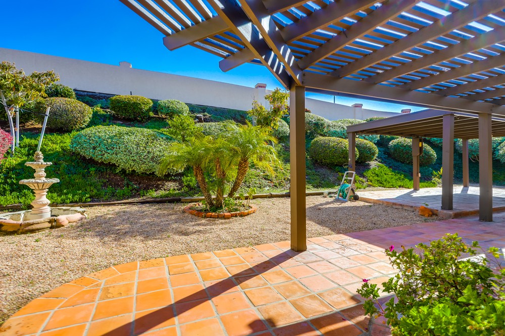 Virtual tour photo 29 of 33 for 13039 Caminito Vilos