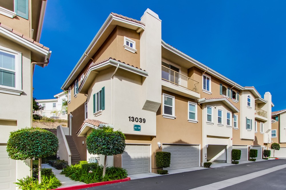 Virtual tour photo 3 of 45 for 13039 Evening Creek Drive South #36