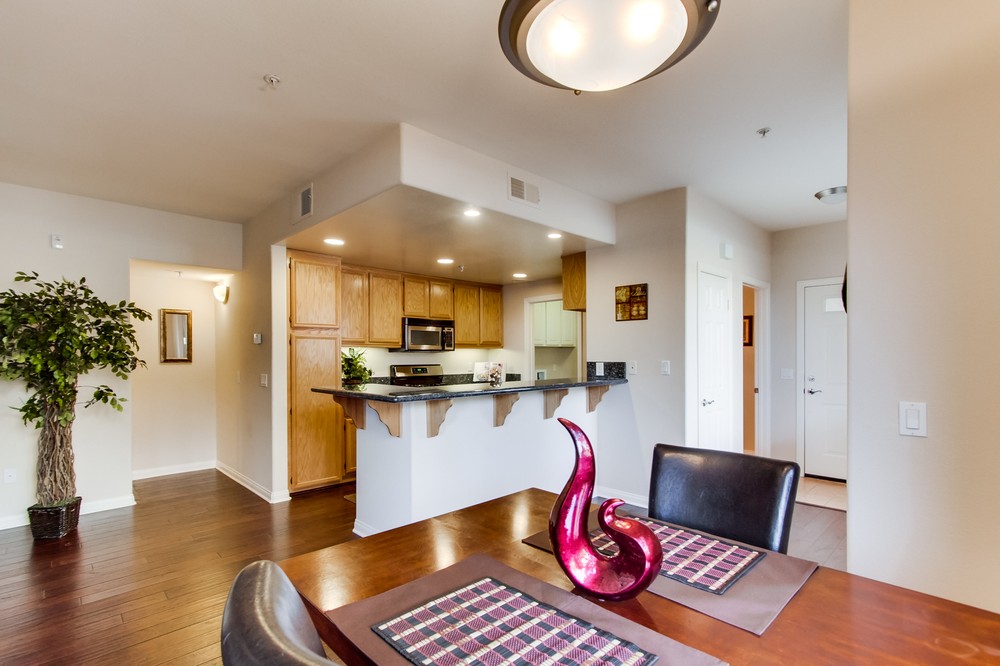 Virtual tour photo 10 of 45 for 13039 Evening Creek Drive South #36