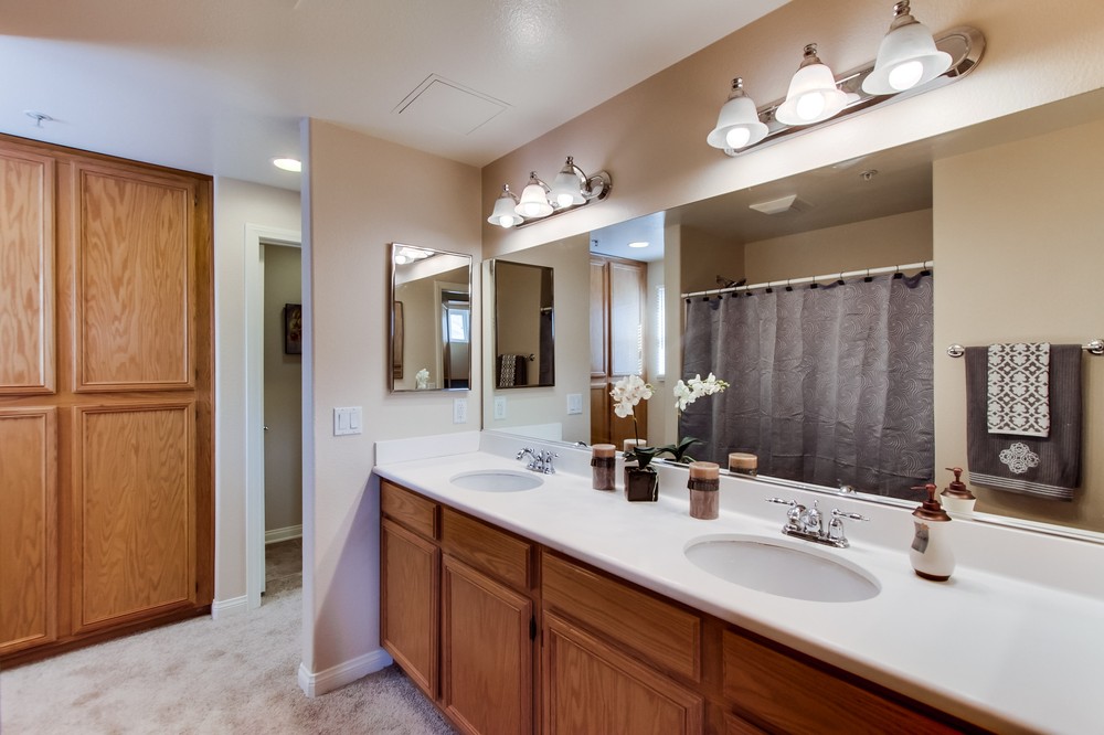 Virtual tour photo 23 of 45 for 13039 Evening Creek Drive South #36
