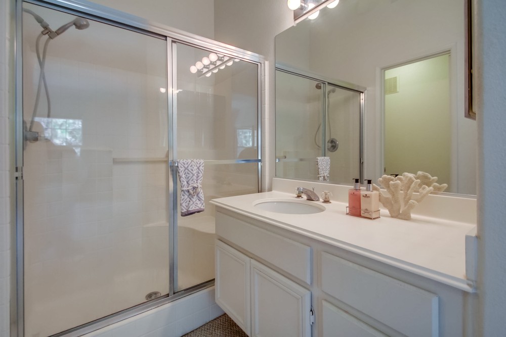 Virtual tour photo 29 of 42 for 13048 Wateridge Cir