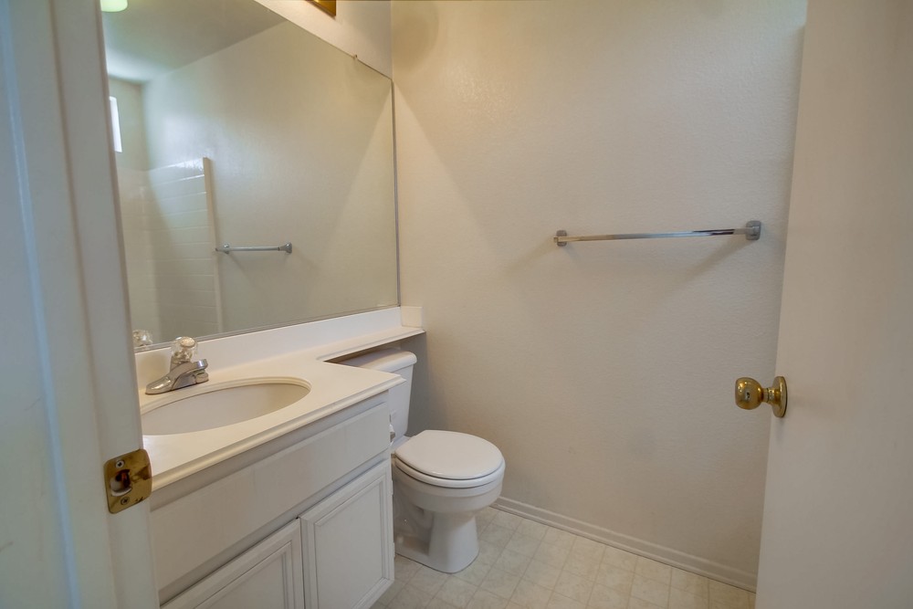Virtual tour photo 34 of 42 for 13048 Wateridge Cir
