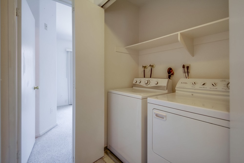 Virtual tour photo 37 of 42 for 13048 Wateridge Cir
