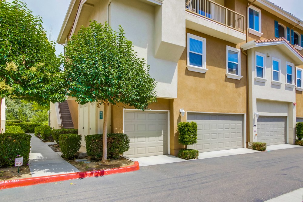 Virtual tour photo 1 of 35 for 13051 Evening Creek Dr S UNIT 48