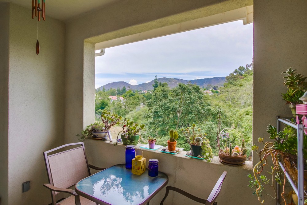 Virtual tour photo 9 of 35 for 13051 Evening Creek Dr S UNIT 48