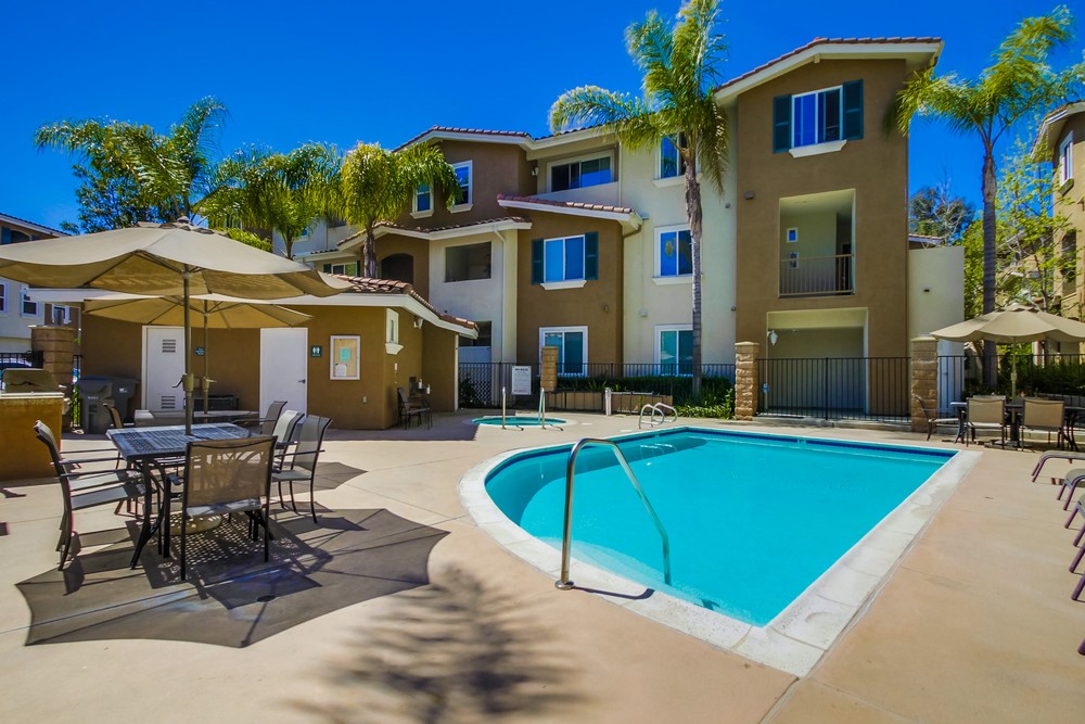 Virtual tour photo 33 of 35 for 13051 Evening Creek Dr S UNIT 48