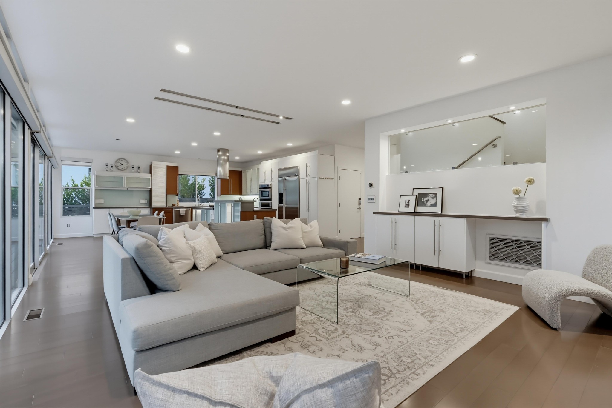 Virtual tour photo 15 of 102 for 1306 Salisbury Rd