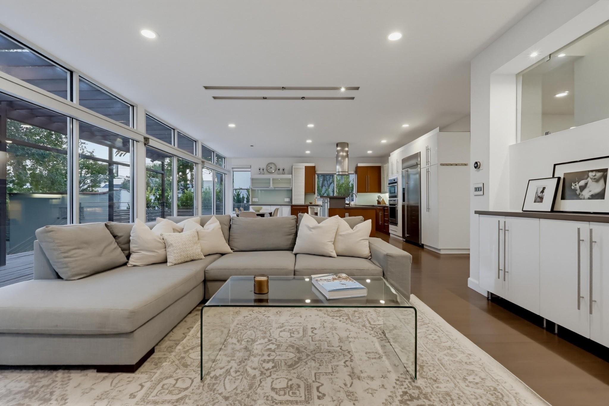 Virtual tour photo 16 of 102 for 1306 Salisbury Rd