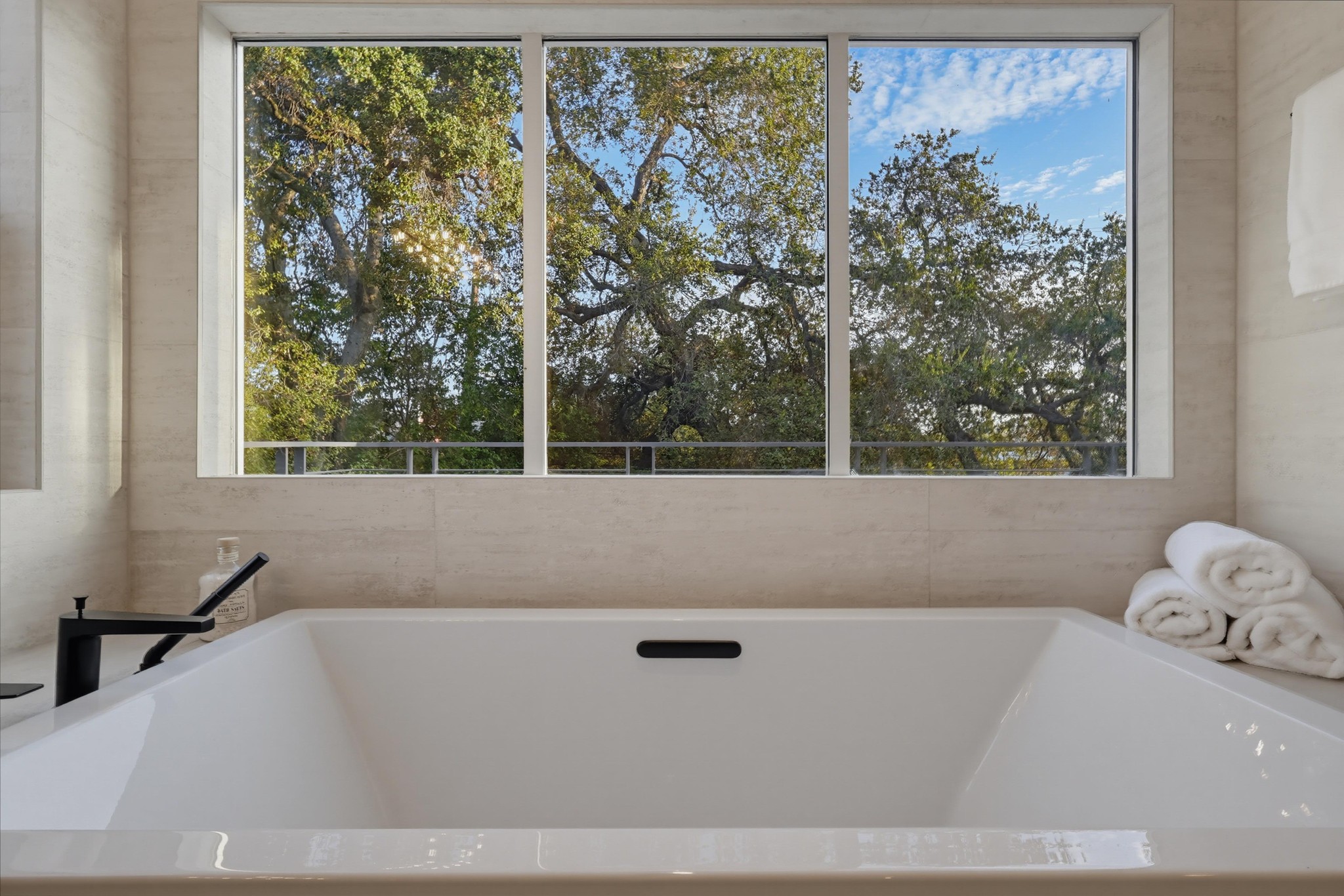 Virtual tour photo 63 of 102 for 1306 Salisbury Rd
