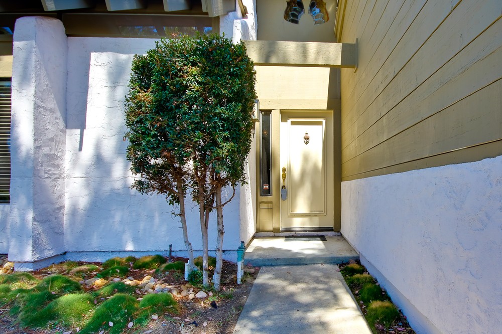 Virtual tour photo 4 of 37 for 13068 Trail Dust Ave.
