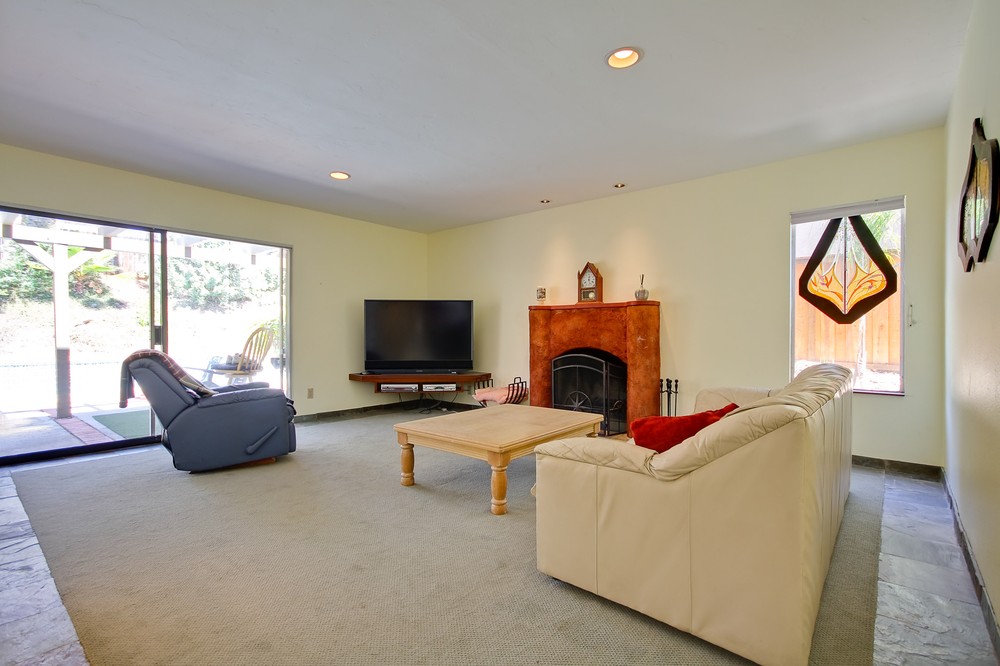 Virtual tour photo 11 of 37 for 13068 Trail Dust Ave.