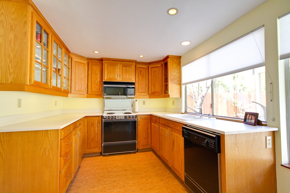 Virtual tour photo 15 of 37 for 13068 Trail Dust Ave.