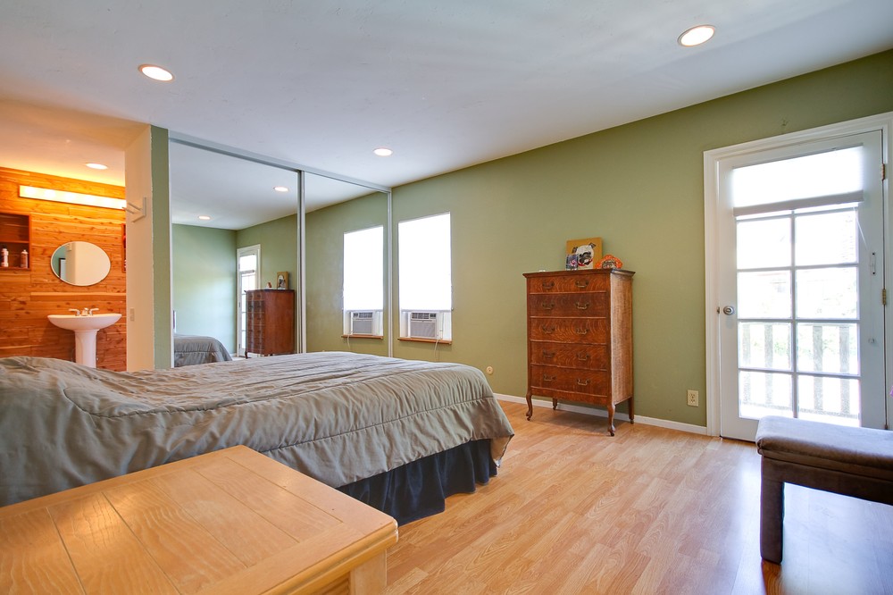 Virtual tour photo 27 of 37 for 13068 Trail Dust Ave.
