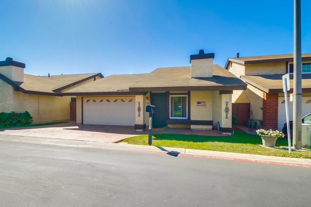 Virtual tour photo 3 of 36 for 1307 27th St