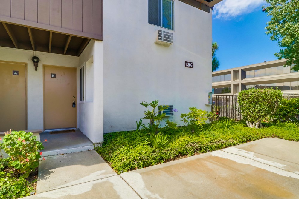 Virtual tour photo 3 of 29 for 1307 Caminito Gabaldon