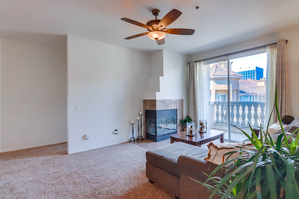 Virtual tour photo 14 of 44 for 640 Camino De La Reina Unit 1307