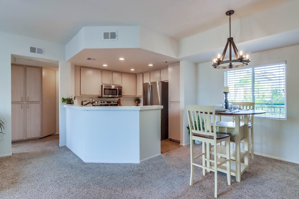 Virtual tour photo 18 of 44 for 640 Camino De La Reina Unit 1307