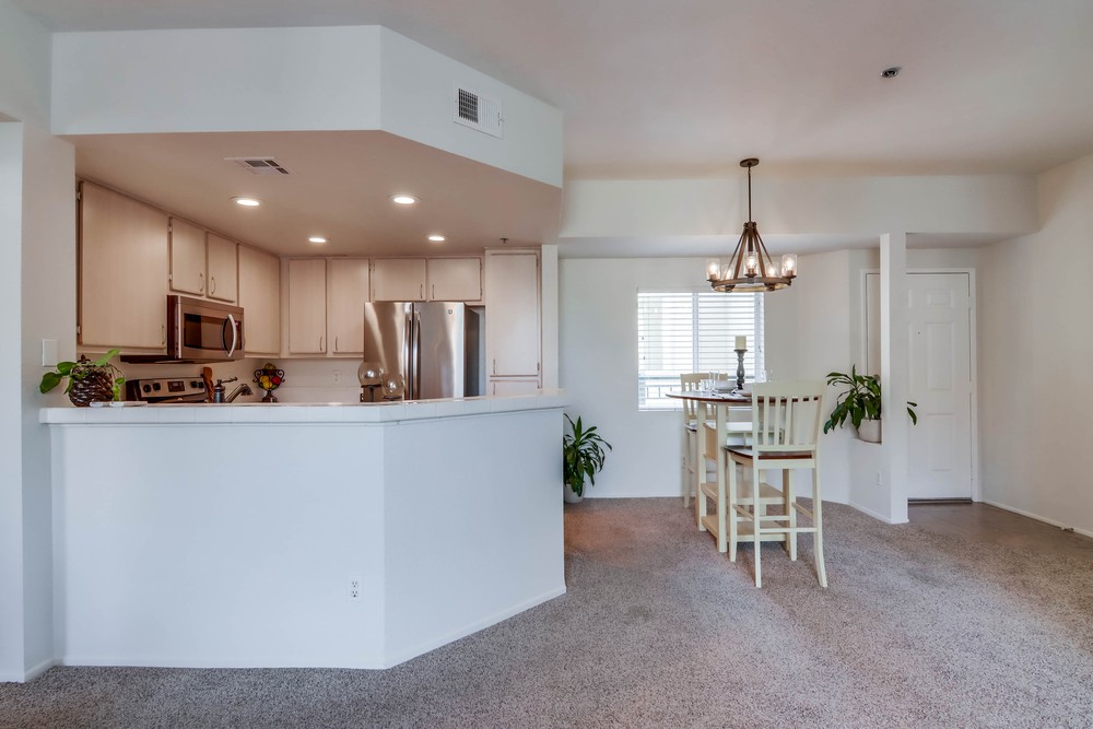 Virtual tour photo 21 of 44 for 640 Camino De La Reina Unit 1307